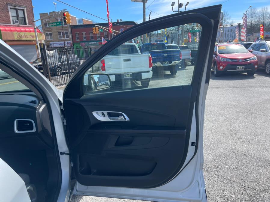 2015 Chevrolet Equinox AWD 4dr LT w/1LT, available for sale in Irvington, New Jersey | Elis Motors Corp. Irvington, New Jersey 2015 Chevrolet Equinox AWD 4dr LT w/1LT, available for sale in Irvington, New Jersey | Elis Motors Corp. Irvington, New Jersey