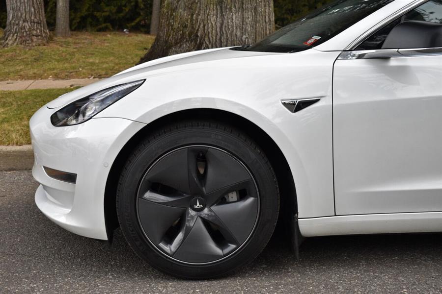 2020 Tesla Model 3 Standard Range Plus 4dr Sedan, available for sale in Great Neck, New York | Camy Cars. Great Neck, New York 2020 Tesla Model 3 Standard Range Plus 4dr Sedan, available for sale in Great Neck, New York | Camy Cars. Great Neck, New York