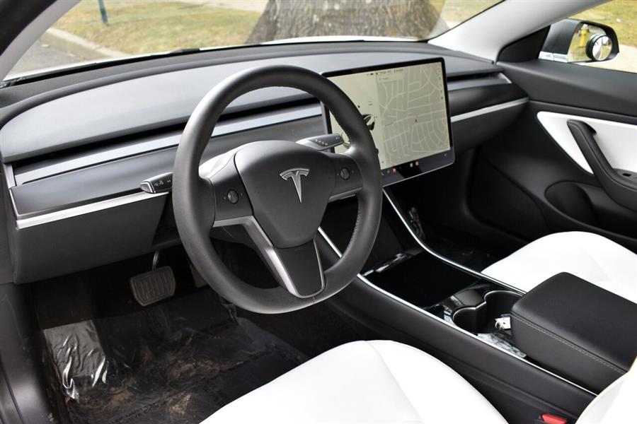 2020 Tesla Model 3 Standard Range Plus 4dr Sedan, available for sale in Great Neck, New York | Camy Cars. Great Neck, New York 2020 Tesla Model 3 Standard Range Plus 4dr Sedan, available for sale in Great Neck, New York | Camy Cars. Great Neck, New York