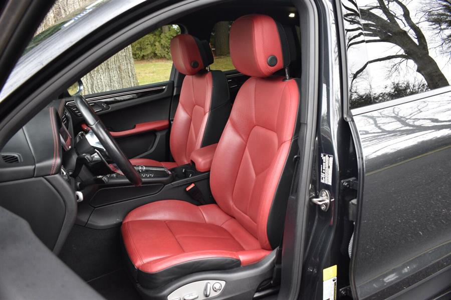 2019 Porsche Macan Base AWD 4dr SUV, available for sale in Great Neck, New York | Camy Cars. Great Neck, New York 2019 Porsche Macan Base AWD 4dr SUV, available for sale in Great Neck, New York | Camy Cars. Great Neck, New York