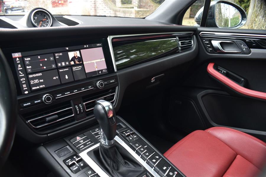 2019 Porsche Macan Base AWD 4dr SUV, available for sale in Great Neck, New York | Camy Cars. Great Neck, New York 2019 Porsche Macan Base AWD 4dr SUV, available for sale in Great Neck, New York | Camy Cars. Great Neck, New York