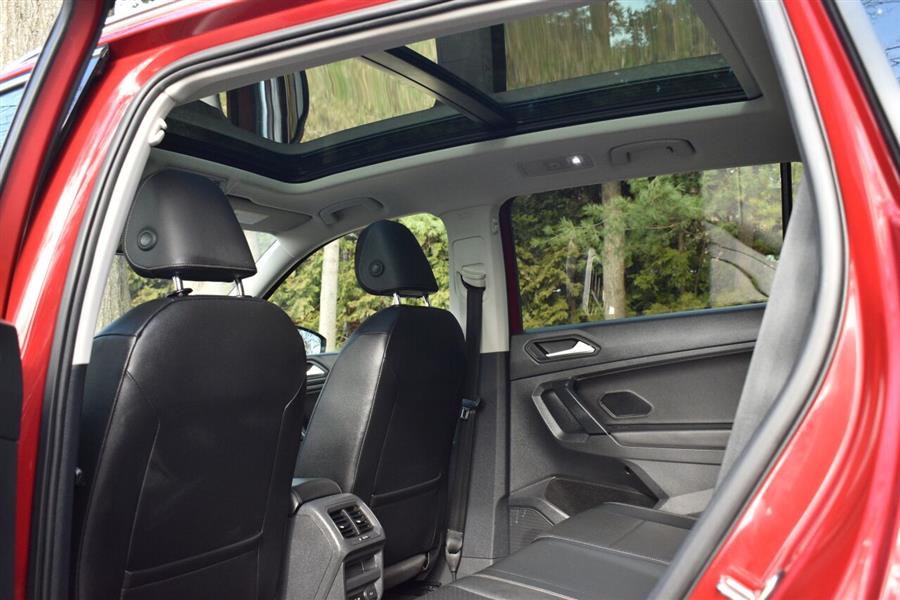 2019 Volkswagen Tiguan 2.0T SEL 4MOTION, available for sale in Great Neck, New York | Camy Cars. Great Neck, New York 2019 Volkswagen Tiguan 2.0T SEL 4MOTION, available for sale in Great Neck, New York | Camy Cars. Great Neck, New York