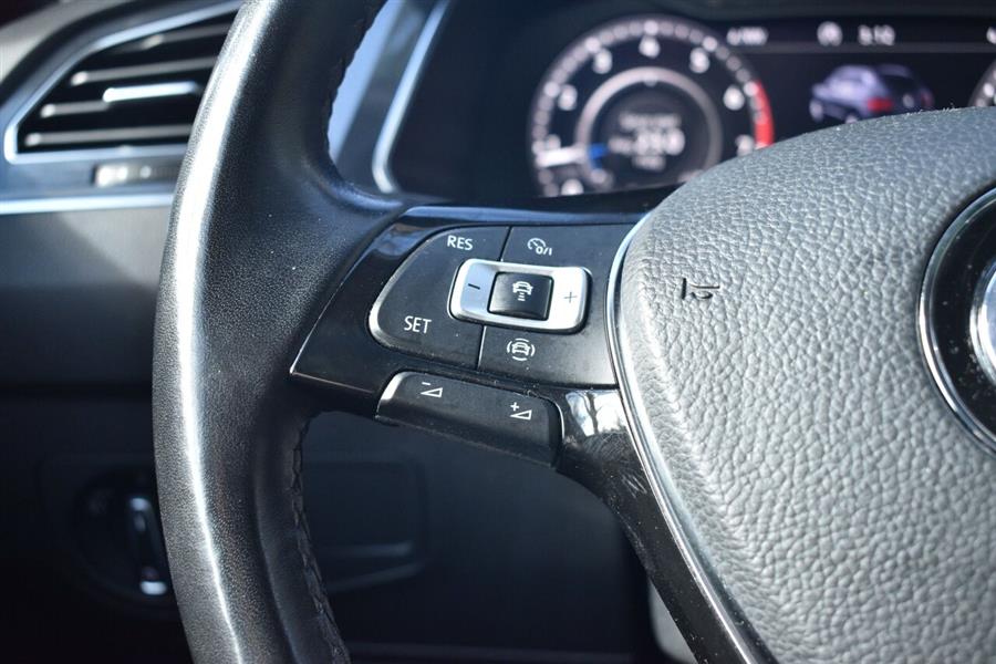 2019 Volkswagen Tiguan 2.0T SEL 4MOTION, available for sale in Great Neck, New York | Camy Cars. Great Neck, New York 2019 Volkswagen Tiguan 2.0T SEL 4MOTION, available for sale in Great Neck, New York | Camy Cars. Great Neck, New York