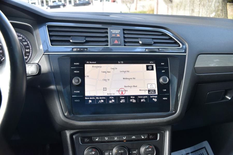 2019 Volkswagen Tiguan 2.0T SEL 4MOTION, available for sale in Great Neck, New York | Camy Cars. Great Neck, New York 2019 Volkswagen Tiguan 2.0T SEL 4MOTION, available for sale in Great Neck, New York | Camy Cars. Great Neck, New York