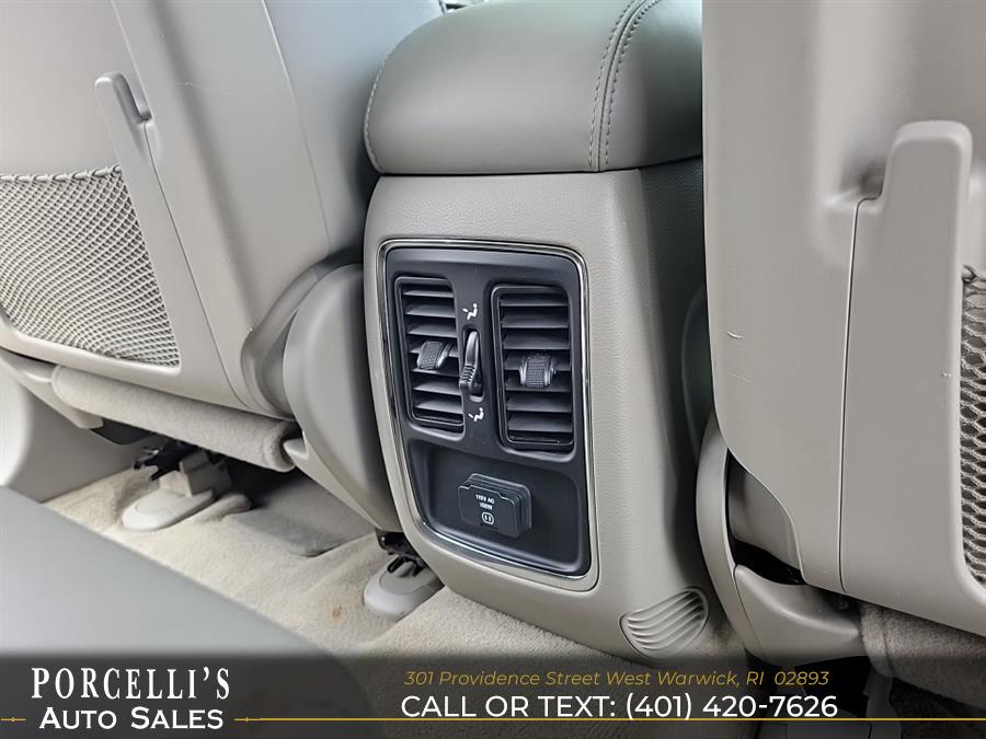 2011 Jeep Grand Cherokee 4WD 4dr Laredo, available for sale in West Warwick, Rhode Island | Porcelli's Auto Sales. West Warwick, Rhode Island 2011 Jeep Grand Cherokee 4WD 4dr Laredo, available for sale in West Warwick, Rhode Island | Porcelli's Auto Sales. West Warwick, Rhode Island