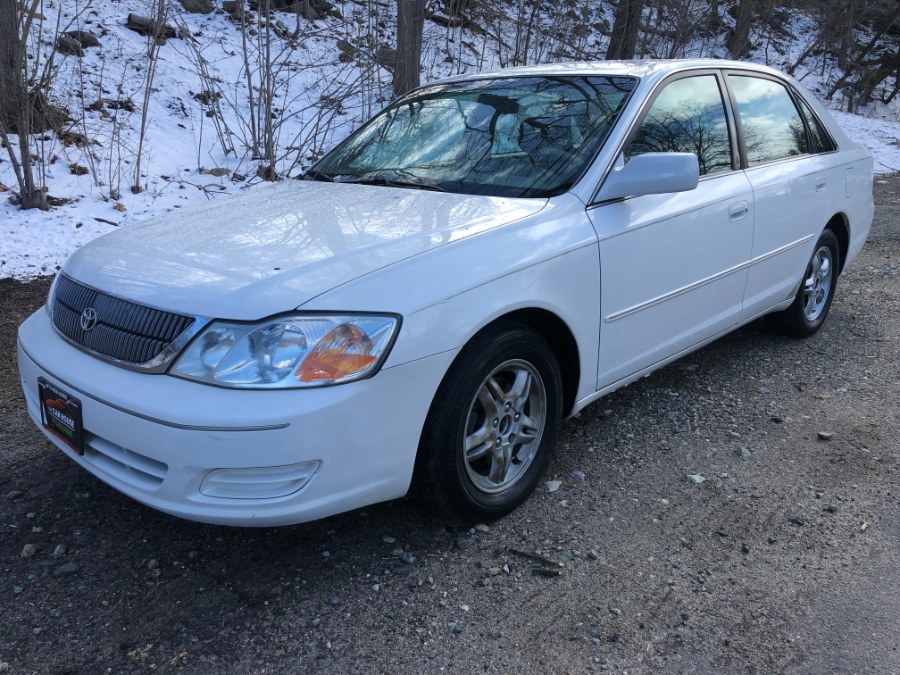 2002 Toyota Avalon 4dr Sdn XLS w/Bucket Seats, available for sale in Bloomingdale, New Jersey | Bloomingdale Auto Group. Bloomingdale, New Jersey 2002 Toyota Avalon 4dr Sdn XLS w/Bucket Seats, available for sale in Bloomingdale, New Jersey | Bloomingdale Auto Group. Bloomingdale, New Jersey