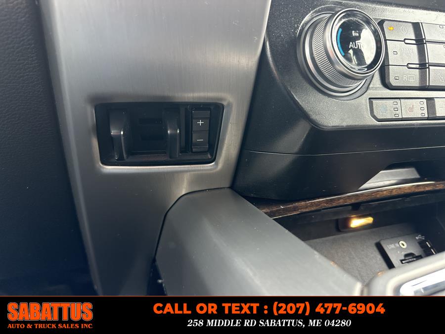2015 Ford F-150 4WD SuperCrew 145" Platinum, available for sale in Sabattus, Maine | Sabattus Auto and Truck Sales Inc. Sabattus, Maine 2015 Ford F-150 4WD SuperCrew 145" Platinum, available for sale in Sabattus, Maine | Sabattus Auto and Truck Sales Inc. Sabattus, Maine