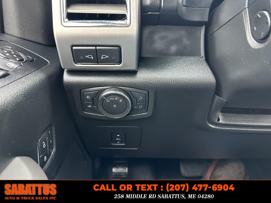 2015 Ford F-150 4WD SuperCrew 145" Platinum, available for sale in Sabattus, Maine | Sabattus Auto and Truck Sales Inc. Sabattus, Maine 2015 Ford F-150 4WD SuperCrew 145" Platinum, available for sale in Sabattus, Maine | Sabattus Auto and Truck Sales Inc. Sabattus, Maine