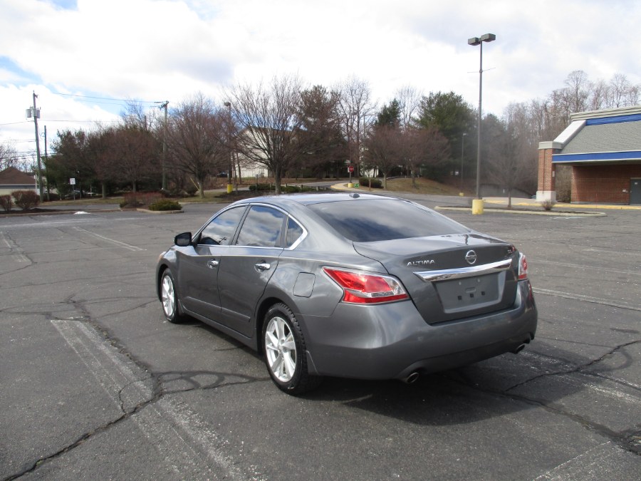 2015 Nissan Altima 4dr Sdn I4 2.5 SL, available for sale in New Britain, Connecticut | Universal Motors LLC. New Britain, Connecticut 2015 Nissan Altima 4dr Sdn I4 2.5 SL, available for sale in New Britain, Connecticut | Universal Motors LLC. New Britain, Connecticut