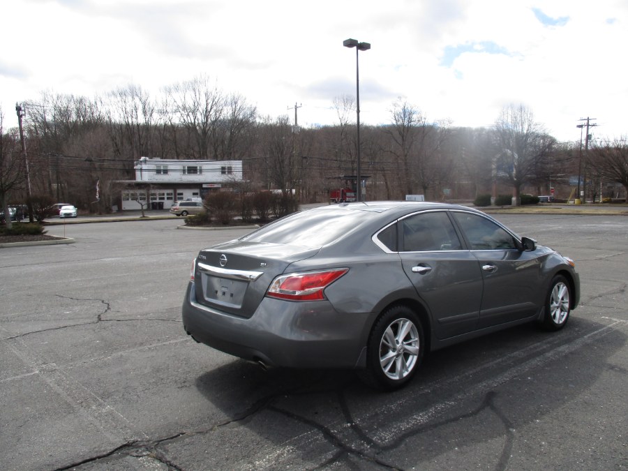 2015 Nissan Altima 4dr Sdn I4 2.5 SL, available for sale in New Britain, Connecticut | Universal Motors LLC. New Britain, Connecticut 2015 Nissan Altima 4dr Sdn I4 2.5 SL, available for sale in New Britain, Connecticut | Universal Motors LLC. New Britain, Connecticut