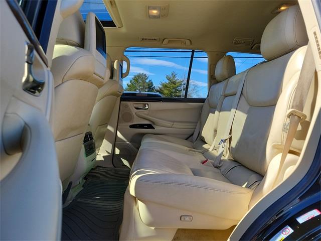 2013 Lexus Lx 570, available for sale in Stratford, Connecticut | Wiz Leasing Inc. Stratford, Connecticut 2013 Lexus Lx 570, available for sale in Stratford, Connecticut | Wiz Leasing Inc. Stratford, Connecticut
