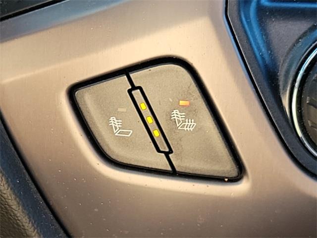 2014 GMC Sierra 1500 SLT, available for sale in Stratford, Connecticut | Wiz Leasing Inc. Stratford, Connecticut 2014 GMC Sierra 1500 SLT, available for sale in Stratford, Connecticut | Wiz Leasing Inc. Stratford, Connecticut