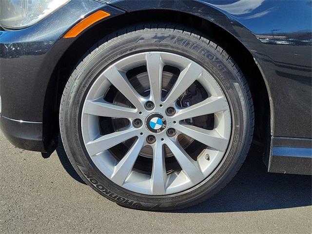 2011 BMW 3 Series 328i xDrive, available for sale in Stratford, Connecticut | Wiz Leasing Inc. Stratford, Connecticut 2011 BMW 3 Series 328i xDrive, available for sale in Stratford, Connecticut | Wiz Leasing Inc. Stratford, Connecticut