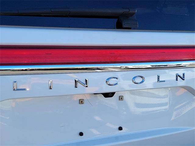 2016 Lincoln Navigator Select, available for sale in Stratford, Connecticut | Wiz Leasing Inc. Stratford, Connecticut 2016 Lincoln Navigator Select, available for sale in Stratford, Connecticut | Wiz Leasing Inc. Stratford, Connecticut