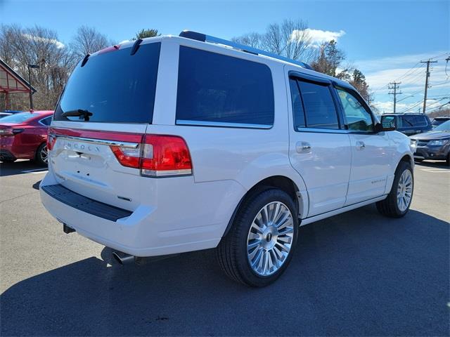 2016 Lincoln Navigator Select, available for sale in Stratford, Connecticut | Wiz Leasing Inc. Stratford, Connecticut 2016 Lincoln Navigator Select, available for sale in Stratford, Connecticut | Wiz Leasing Inc. Stratford, Connecticut