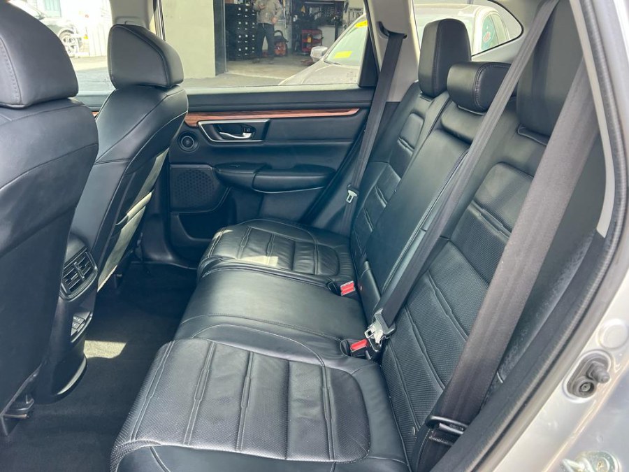2019 Honda CR-V EX-L AWD, available for sale in Peabody, Massachusetts | New Star Motors. Peabody, Massachusetts 2019 Honda CR-V EX-L AWD, available for sale in Peabody, Massachusetts | New Star Motors. Peabody, Massachusetts