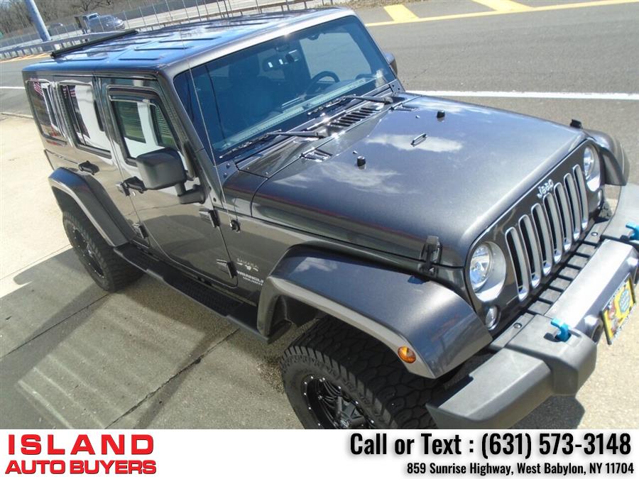 2016 Jeep Wrangler Unlimited Sahara 4x4 4dr SUV, available for sale in West Babylon, New York | Island Auto Buyers. West Babylon, New York 2016 Jeep Wrangler Unlimited Sahara 4x4 4dr SUV, available for sale in West Babylon, New York | Island Auto Buyers. West Babylon, New York
