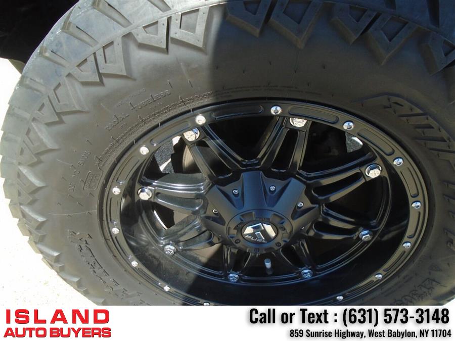 2016 Jeep Wrangler Unlimited Sahara 4x4 4dr SUV, available for sale in West Babylon, New York | Island Auto Buyers. West Babylon, New York 2016 Jeep Wrangler Unlimited Sahara 4x4 4dr SUV, available for sale in West Babylon, New York | Island Auto Buyers. West Babylon, New York