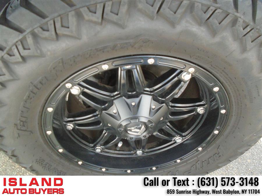 2016 Jeep Wrangler Unlimited Sahara 4x4 4dr SUV, available for sale in West Babylon, New York | Island Auto Buyers. West Babylon, New York 2016 Jeep Wrangler Unlimited Sahara 4x4 4dr SUV, available for sale in West Babylon, New York | Island Auto Buyers. West Babylon, New York