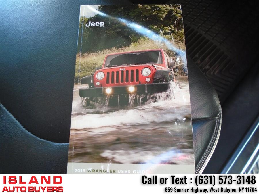 2016 Jeep Wrangler Unlimited Sahara 4x4 4dr SUV, available for sale in West Babylon, New York | Island Auto Buyers. West Babylon, New York 2016 Jeep Wrangler Unlimited Sahara 4x4 4dr SUV, available for sale in West Babylon, New York | Island Auto Buyers. West Babylon, New York