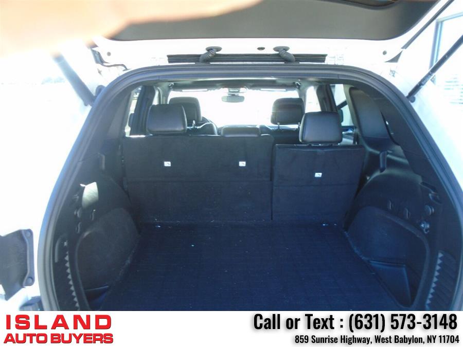 2020 Jeep Grand Cherokee Limited X 4x4 4dr SUV, available for sale in West Babylon, New York | Island Auto Buyers. West Babylon, New York 2020 Jeep Grand Cherokee Limited X 4x4 4dr SUV, available for sale in West Babylon, New York | Island Auto Buyers. West Babylon, New York