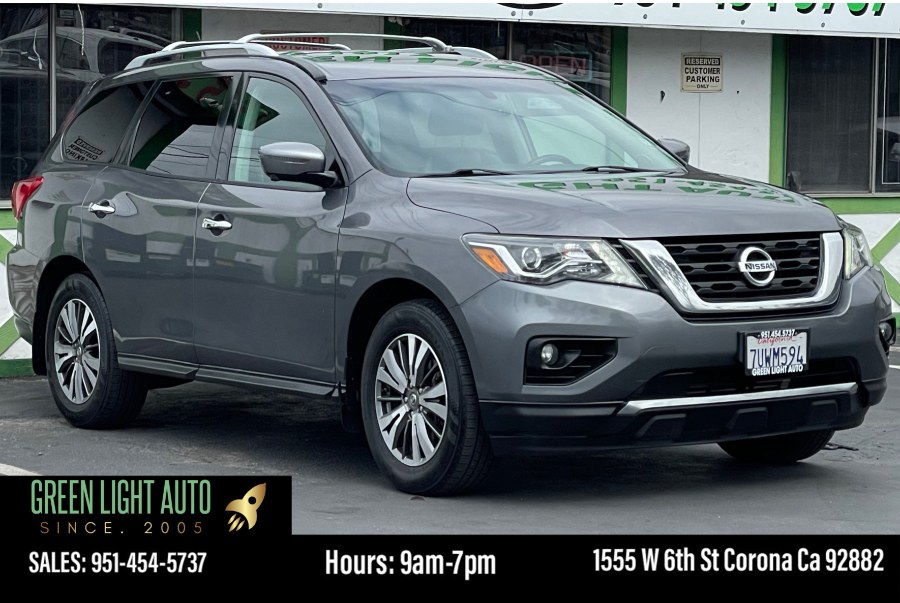 2017 Nissan Pathfinder FWD SV, available for sale in Corona, California | Green Light Auto. Corona, California 2017 Nissan Pathfinder FWD SV, available for sale in Corona, California | Green Light Auto. Corona, California