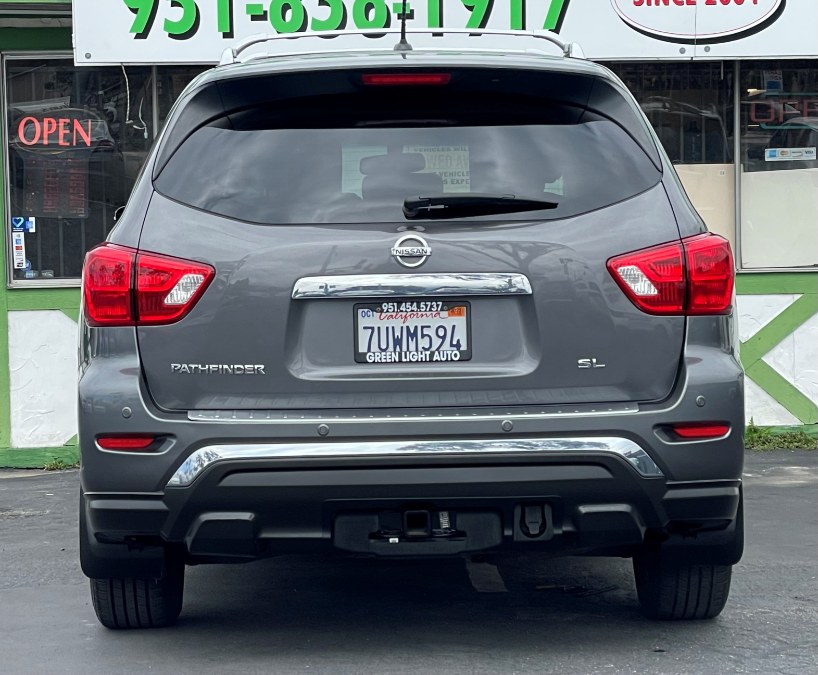 2017 Nissan Pathfinder FWD SV, available for sale in Corona, California | Green Light Auto. Corona, California 2017 Nissan Pathfinder FWD SV, available for sale in Corona, California | Green Light Auto. Corona, California