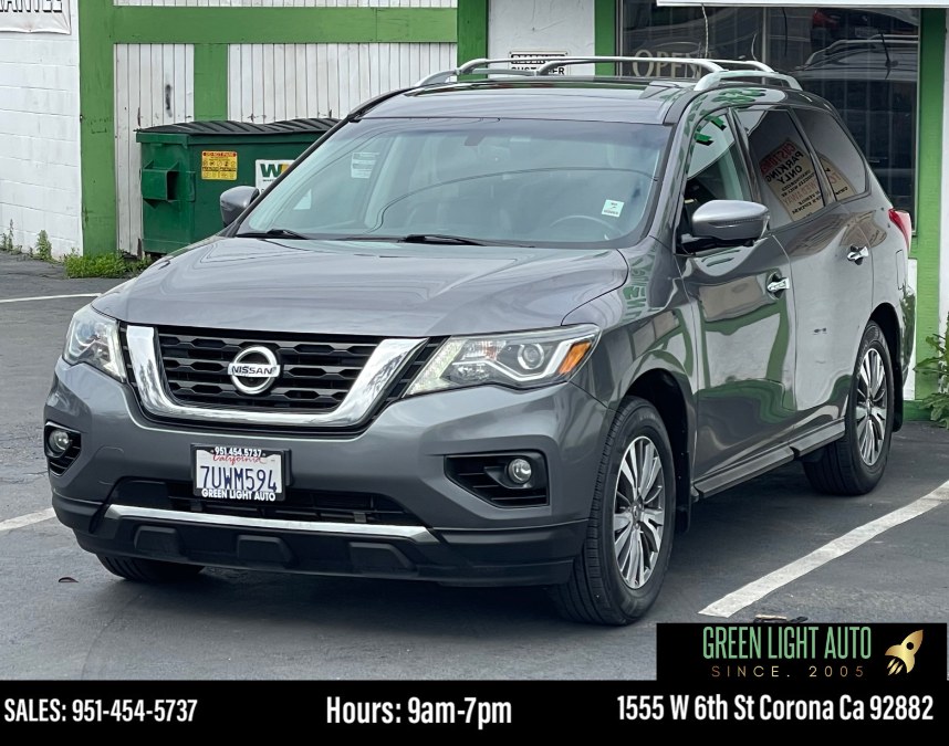 2017 Nissan Pathfinder FWD SV, available for sale in Corona, California | Green Light Auto. Corona, California 2017 Nissan Pathfinder FWD SV, available for sale in Corona, California | Green Light Auto. Corona, California