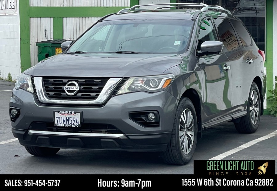 2017 Nissan Pathfinder FWD SV, available for sale in Corona, California | Green Light Auto. Corona, California 2017 Nissan Pathfinder FWD SV, available for sale in Corona, California | Green Light Auto. Corona, California