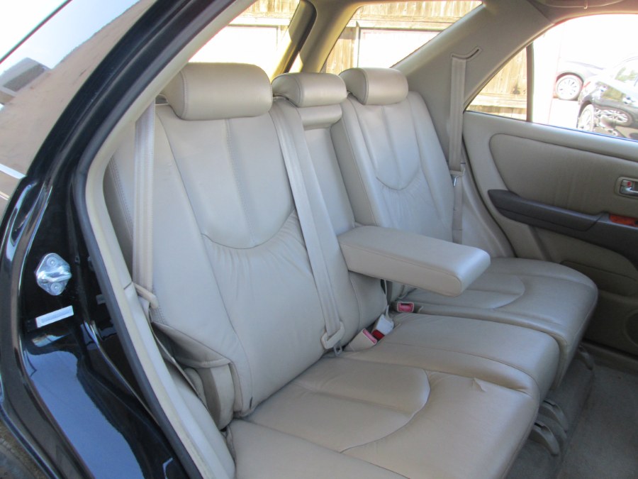 2001 Lexus RX 300 4dr SUV 4WD, available for sale in Levittown, Pennsylvania | Levittown Auto. Levittown, Pennsylvania 2001 Lexus RX 300 4dr SUV 4WD, available for sale in Levittown, Pennsylvania | Levittown Auto. Levittown, Pennsylvania
