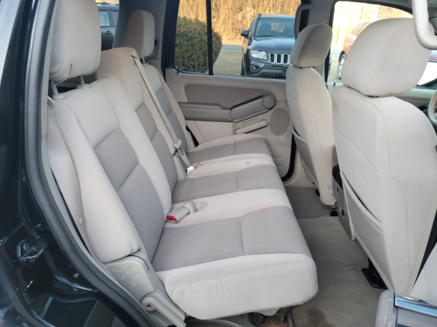 2006 Ford Explorer 4dr 114" WB 4.6L XLT 4WD, available for sale in East Windsor, Connecticut | Toro Auto. East Windsor, Connecticut 2006 Ford Explorer 4dr 114" WB 4.6L XLT 4WD, available for sale in East Windsor, Connecticut | Toro Auto. East Windsor, Connecticut