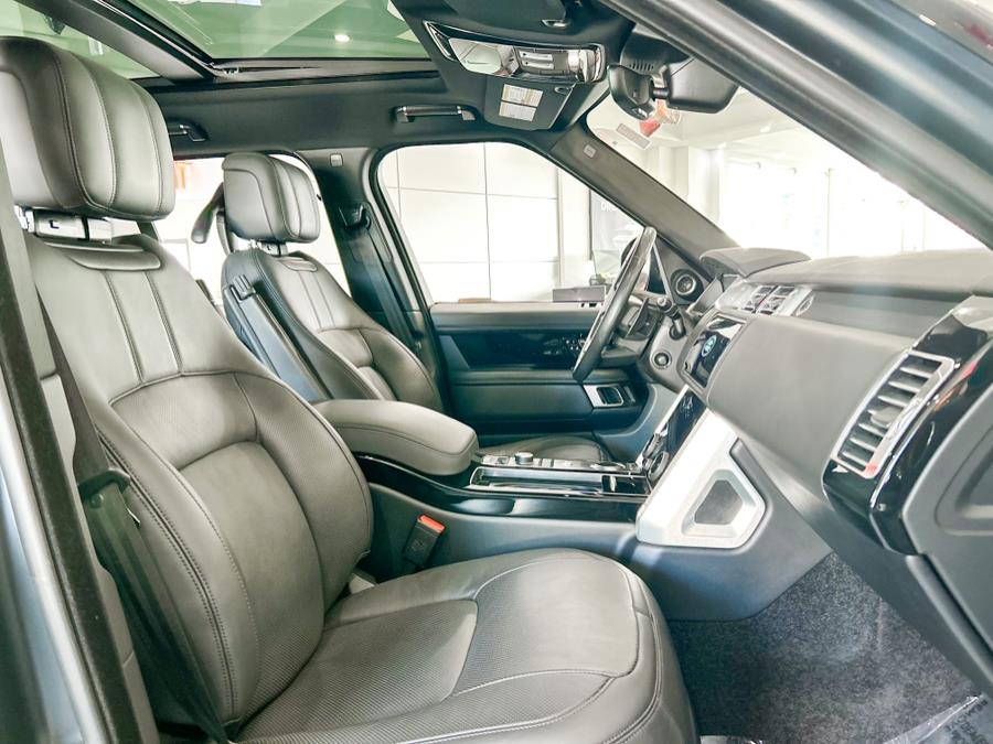 2019 Land Rover Range Rover V6 Supercharged HSE SWB, available for sale in Franklin Square, New York | Luxury Motor Club. Franklin Square, New York 2019 Land Rover Range Rover V6 Supercharged HSE SWB, available for sale in Franklin Square, New York | Luxury Motor Club. Franklin Square, New York