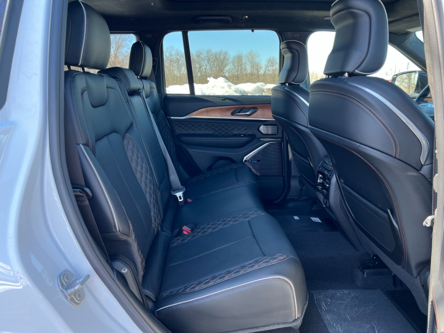 2022 Jeep Grand Cherokee Summit Reserve 4x4, available for sale in Ortonville, Michigan | Marsh Auto Sales LLC. Ortonville, Michigan 2022 Jeep Grand Cherokee Summit Reserve 4x4, available for sale in Ortonville, Michigan | Marsh Auto Sales LLC. Ortonville, Michigan