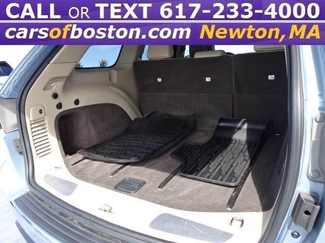 2012 Jeep Grand Cherokee 4WD 4dr Overland, available for sale in Newton, Massachusetts | Motorcars of Boston. Newton, Massachusetts 2012 Jeep Grand Cherokee 4WD 4dr Overland, available for sale in Newton, Massachusetts | Motorcars of Boston. Newton, Massachusetts
