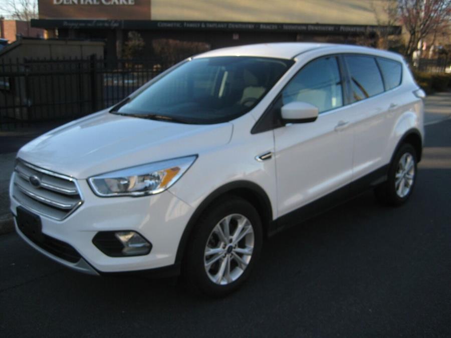 2017 Ford Escape SE AWD 4dr SUV, available for sale in Massapequa, New York | Rite Choice Auto Inc.. Massapequa, New York 2017 Ford Escape SE AWD 4dr SUV, available for sale in Massapequa, New York | Rite Choice Auto Inc.. Massapequa, New York