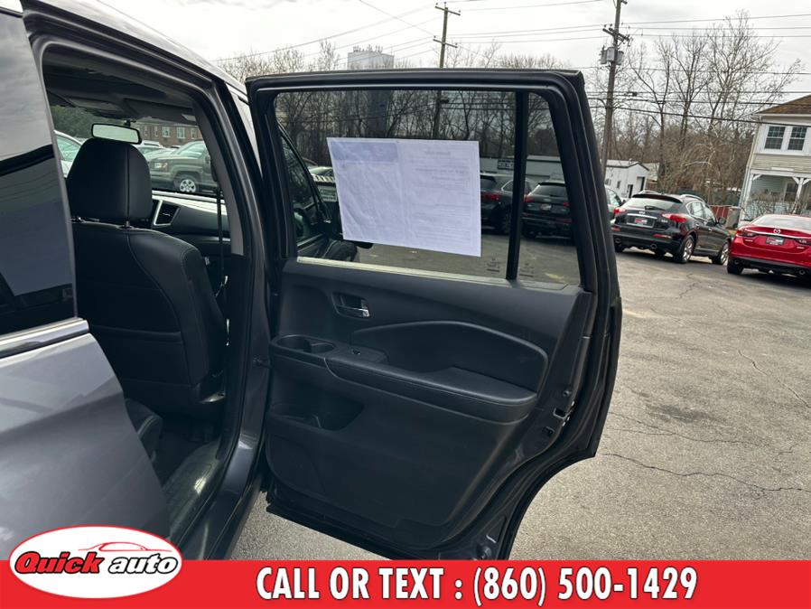 2017 Honda Pilot EX-L AWD, available for sale in Bristol, Connecticut | Quick Auto LLC. Bristol, Connecticut 2017 Honda Pilot EX-L AWD, available for sale in Bristol, Connecticut | Quick Auto LLC. Bristol, Connecticut