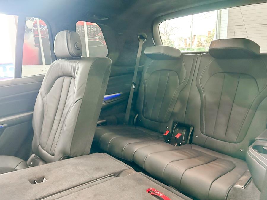 2021 BMW X7 xDrive40i Sports Activity Vehicle, available for sale in Franklin Square, New York | Luxury Motor Club. Franklin Square, New York 2021 BMW X7 xDrive40i Sports Activity Vehicle, available for sale in Franklin Square, New York | Luxury Motor Club. Franklin Square, New York