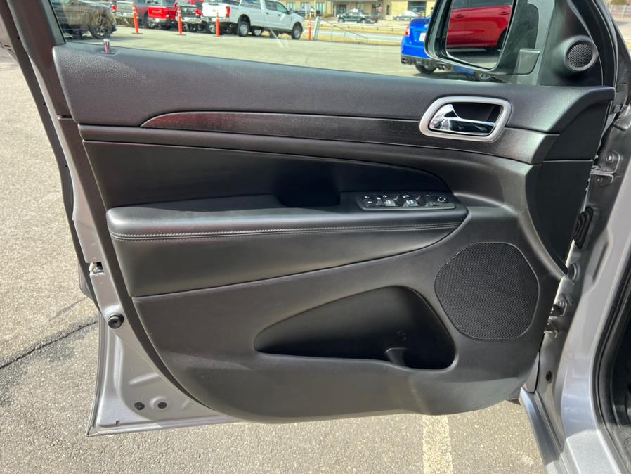 2018 Jeep Grand Cherokee Altitude 4x4 *Ltd Avail*, available for sale in Berlin, Connecticut | Tru Auto Mall. Berlin, Connecticut 2018 Jeep Grand Cherokee Altitude 4x4 *Ltd Avail*, available for sale in Berlin, Connecticut | Tru Auto Mall. Berlin, Connecticut