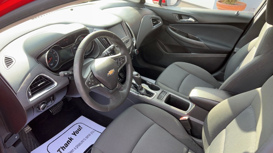 2016 Chevrolet Cruze 4dr Sdn Auto LT, available for sale in Waterbury, Connecticut | West End Automotive Center. Waterbury, Connecticut 2016 Chevrolet Cruze 4dr Sdn Auto LT, available for sale in Waterbury, Connecticut | West End Automotive Center. Waterbury, Connecticut