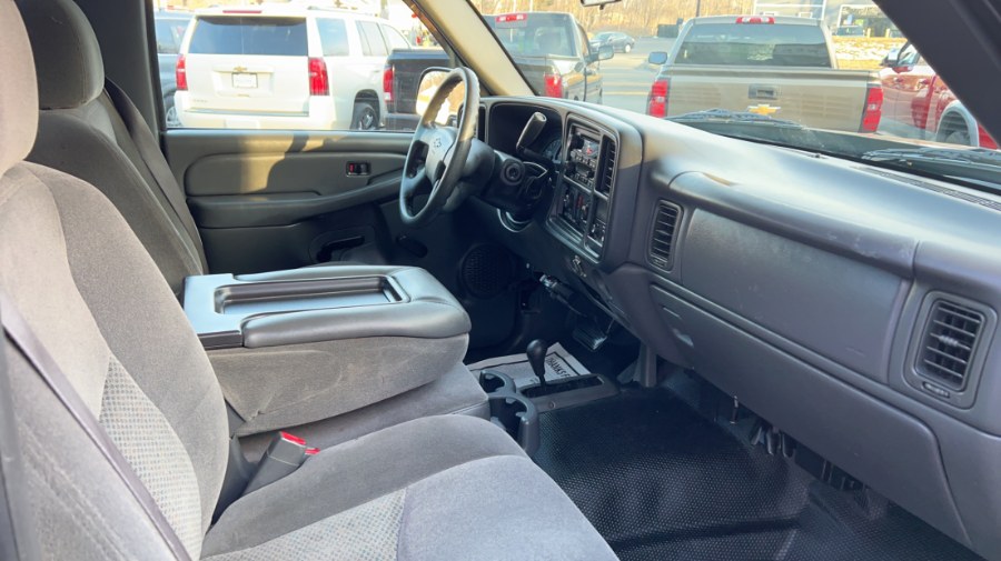 2006 Chevrolet Silverado 2500HD Reg Cab 133" WB 4WD Work Truck, available for sale in Waterbury, Connecticut | West End Automotive Center. Waterbury, Connecticut 2006 Chevrolet Silverado 2500HD Reg Cab 133" WB 4WD Work Truck, available for sale in Waterbury, Connecticut | West End Automotive Center. Waterbury, Connecticut
