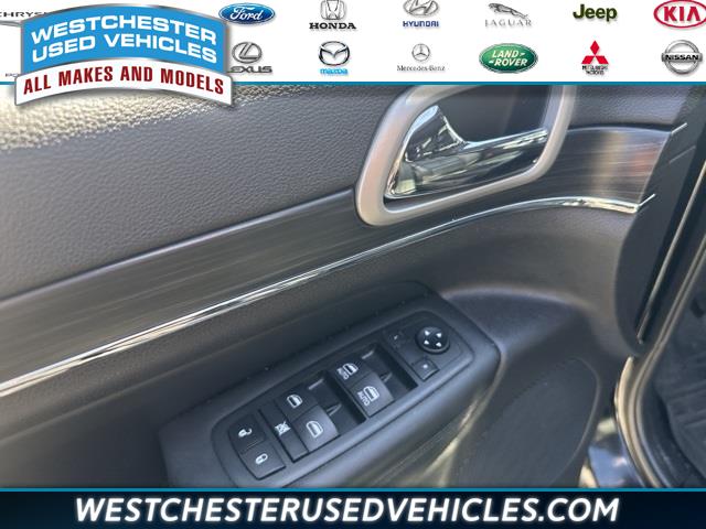 2020 Jeep Grand Cherokee Limited, available for sale in White Plains, New York | Westchester Used Vehicles. White Plains, New York 2020 Jeep Grand Cherokee Limited, available for sale in White Plains, New York | Westchester Used Vehicles. White Plains, New York
