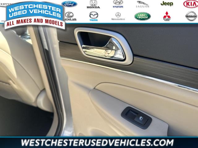 2020 Jeep Grand Cherokee Limited, available for sale in White Plains, New York | Westchester Used Vehicles. White Plains, New York 2020 Jeep Grand Cherokee Limited, available for sale in White Plains, New York | Westchester Used Vehicles. White Plains, New York