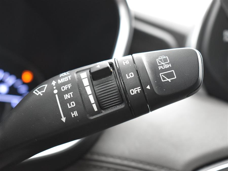 2020 Hyundai Santa Fe SEL 2.4L Auto AWD, available for sale in Irvington, New Jersey | Foreign Auto Imports. Irvington, New Jersey 2020 Hyundai Santa Fe SEL 2.4L Auto AWD, available for sale in Irvington, New Jersey | Foreign Auto Imports. Irvington, New Jersey