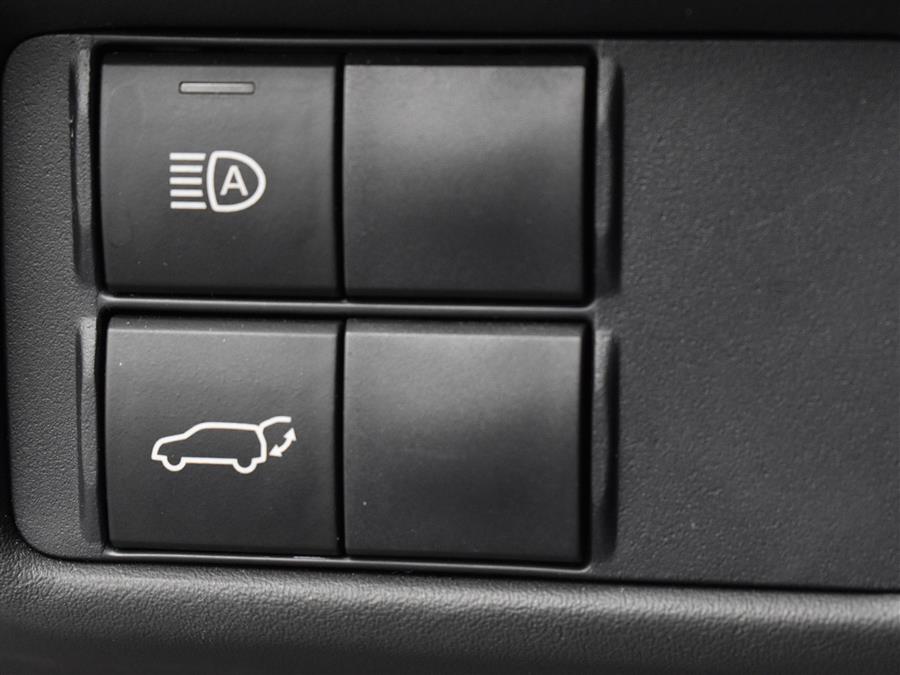2021 Toyota Highlander LE AWD (Natl), available for sale in Irvington, New Jersey | Foreign Auto Imports. Irvington, New Jersey 2021 Toyota Highlander LE AWD (Natl), available for sale in Irvington, New Jersey | Foreign Auto Imports. Irvington, New Jersey