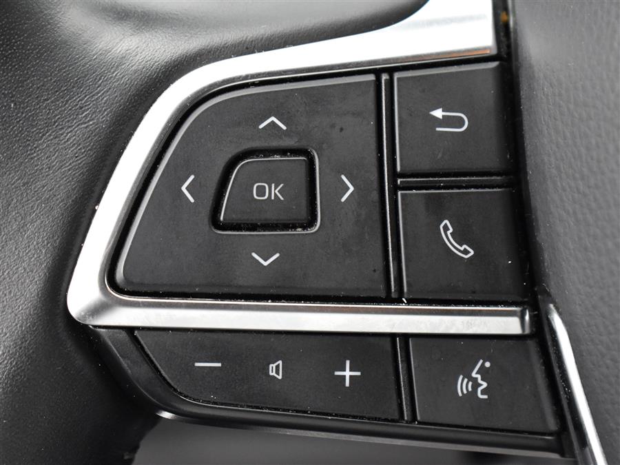 2021 Toyota Highlander LE AWD (Natl), available for sale in Irvington, New Jersey | Foreign Auto Imports. Irvington, New Jersey 2021 Toyota Highlander LE AWD (Natl), available for sale in Irvington, New Jersey | Foreign Auto Imports. Irvington, New Jersey