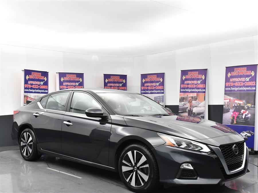 2021 Nissan Altima 2.5 SV Sedan, available for sale in Irvington, New Jersey | Foreign Auto Imports. Irvington, New Jersey 2021 Nissan Altima 2.5 SV Sedan, available for sale in Irvington, New Jersey | Foreign Auto Imports. Irvington, New Jersey
