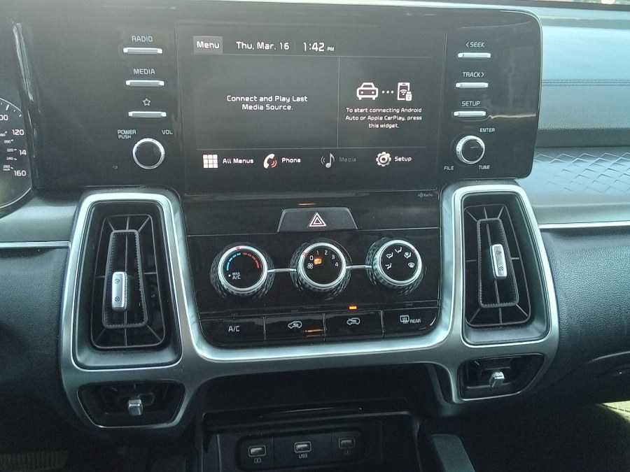 2021 Kia Sorento LX FWD, available for sale in Irvington, New Jersey | NJ Used Cars Center. Irvington, New Jersey 2021 Kia Sorento LX FWD, available for sale in Irvington, New Jersey | NJ Used Cars Center. Irvington, New Jersey