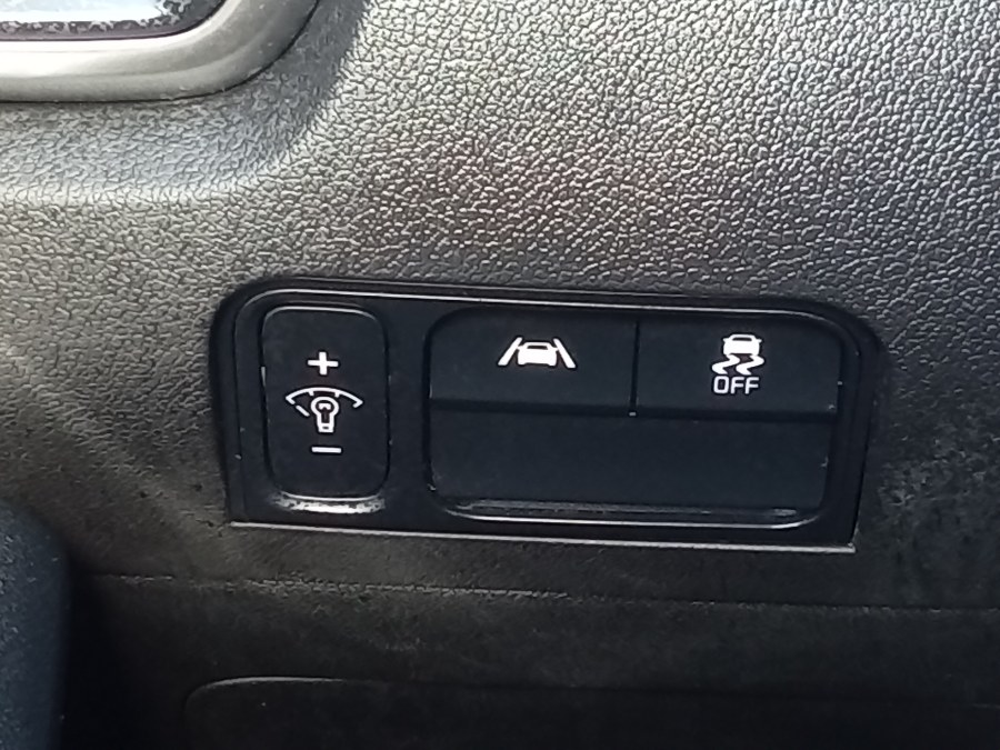 2021 Kia Sorento LX FWD, available for sale in Irvington, New Jersey | NJ Used Cars Center. Irvington, New Jersey 2021 Kia Sorento LX FWD, available for sale in Irvington, New Jersey | NJ Used Cars Center. Irvington, New Jersey