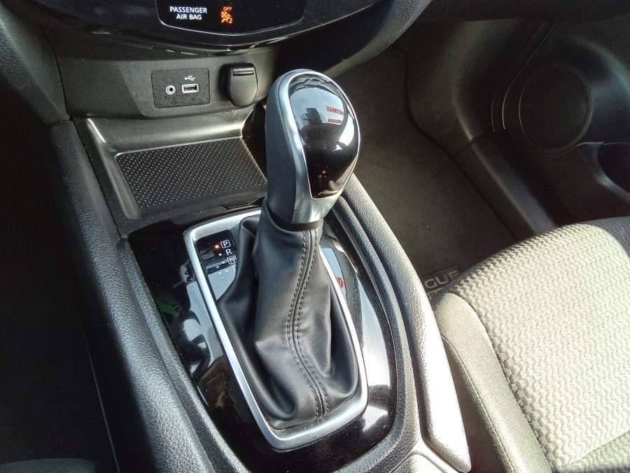 2021 Nissan Rogue Sport AWD S, available for sale in Irvington, New Jersey | NJ Used Cars Center. Irvington, New Jersey 2021 Nissan Rogue Sport AWD S, available for sale in Irvington, New Jersey | NJ Used Cars Center. Irvington, New Jersey