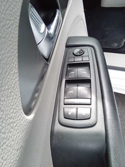 2020 Chrysler Pacifica Touring L FWD, available for sale in Irvington, New Jersey | NJ Used Cars Center. Irvington, New Jersey 2020 Chrysler Pacifica Touring L FWD, available for sale in Irvington, New Jersey | NJ Used Cars Center. Irvington, New Jersey